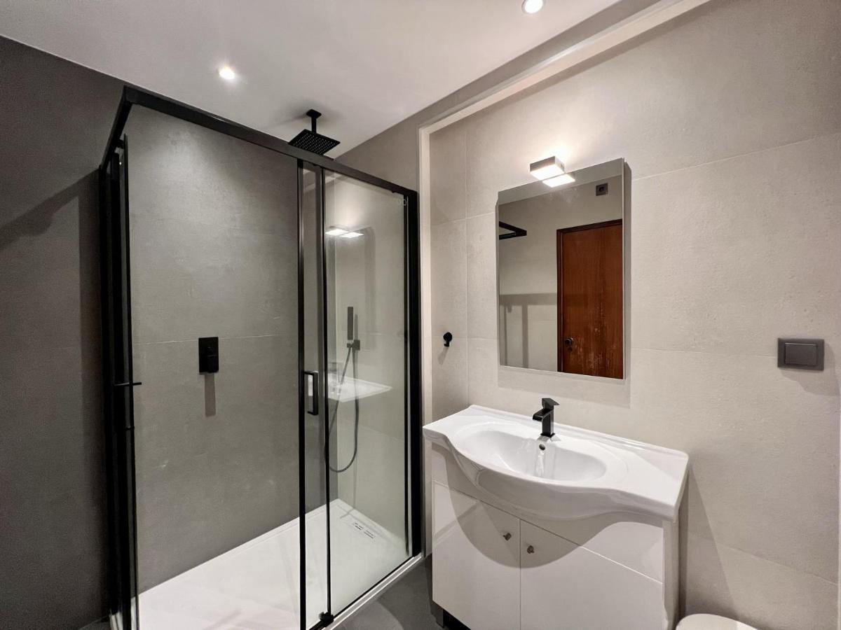 Albufeira Downtown With Pool By Homing Apartment Bagian luar foto