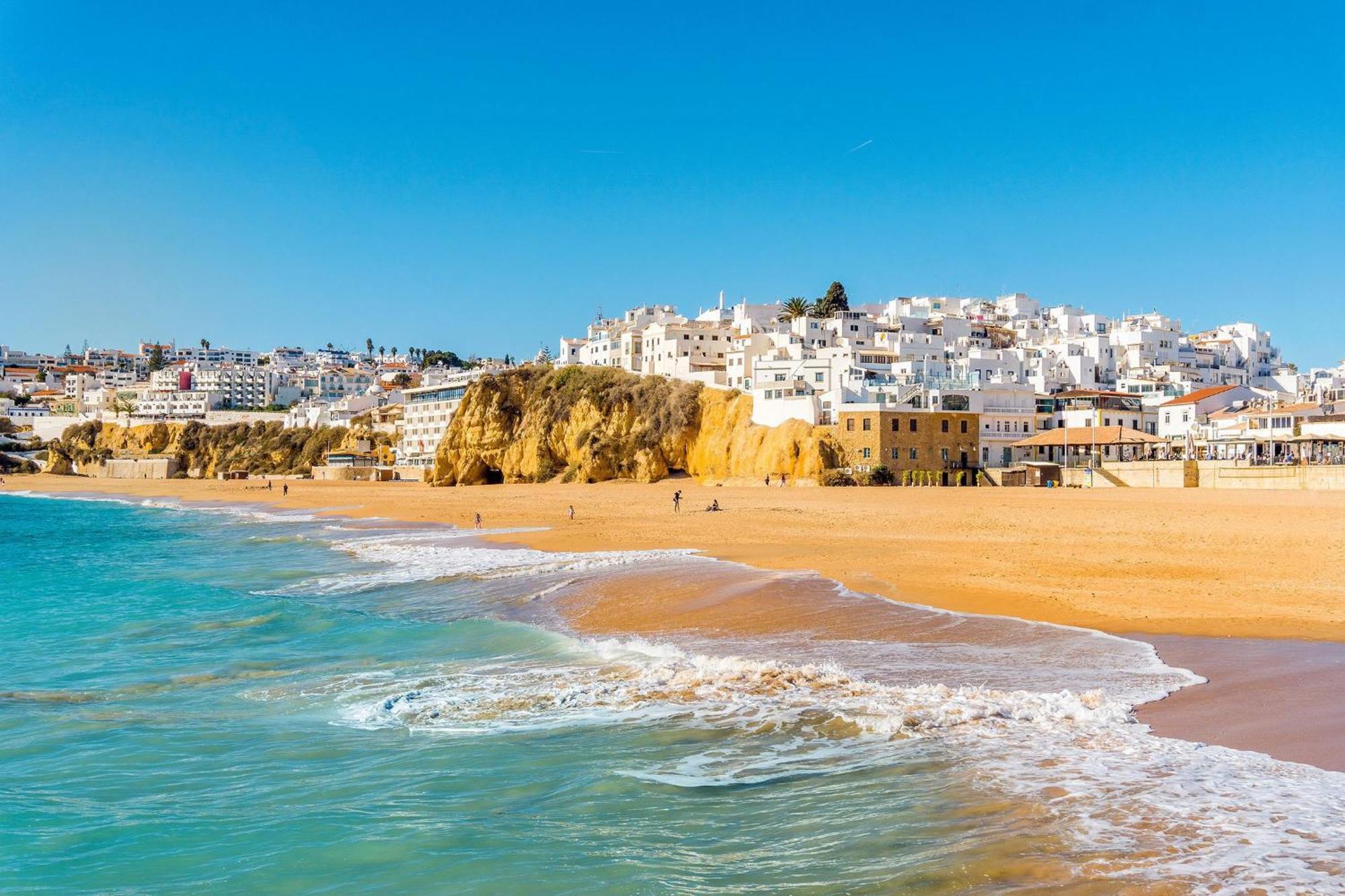 Albufeira Downtown With Pool By Homing Apartment Bagian luar foto